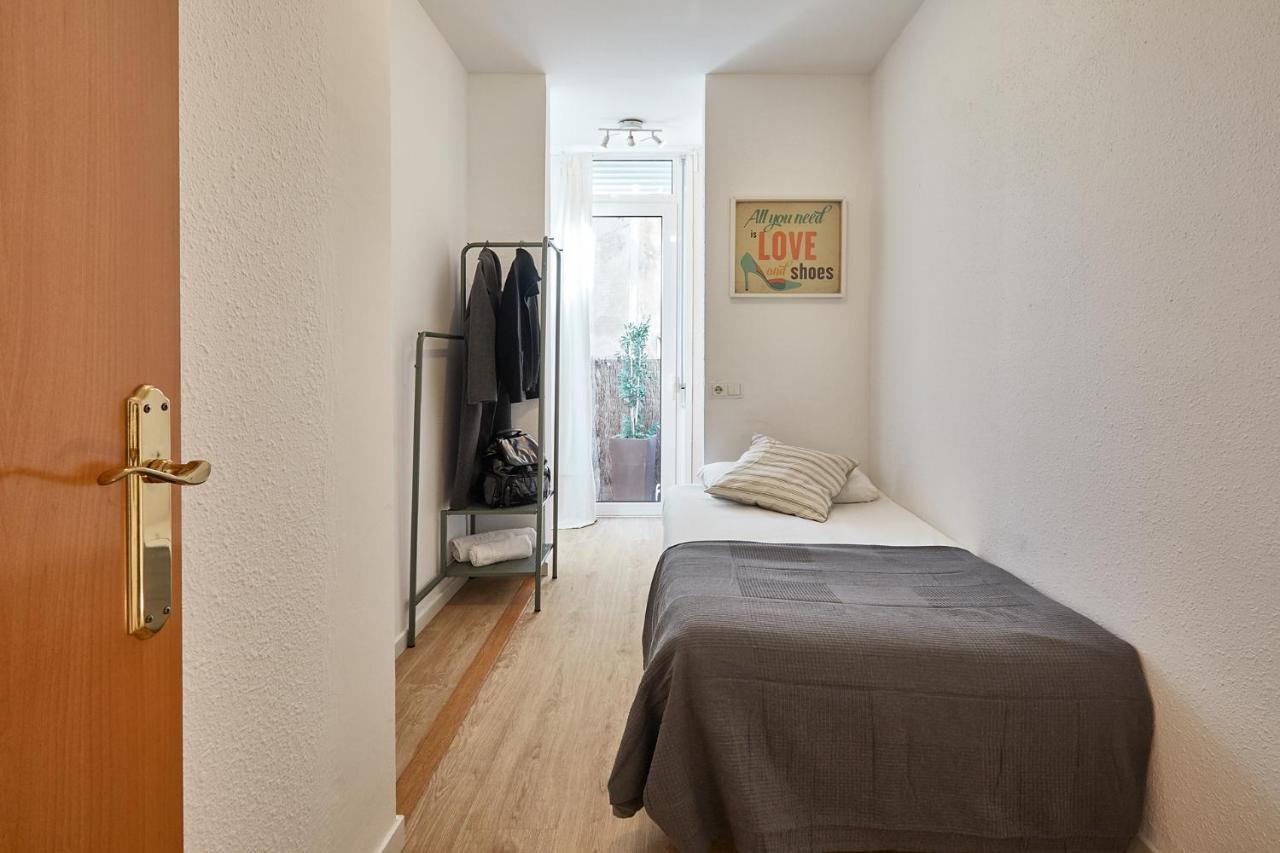 Bbarcelona Clot Apartments Экстерьер фото
