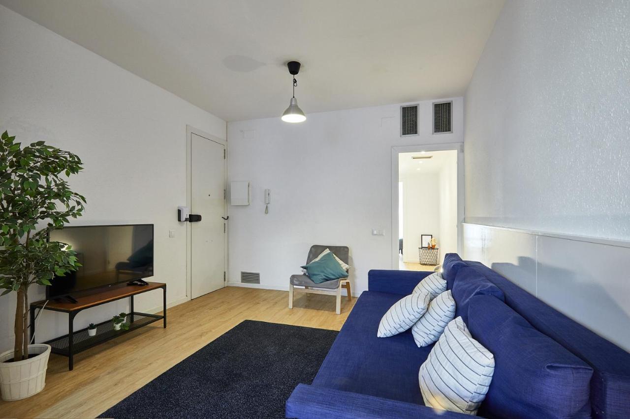 Bbarcelona Clot Apartments Экстерьер фото