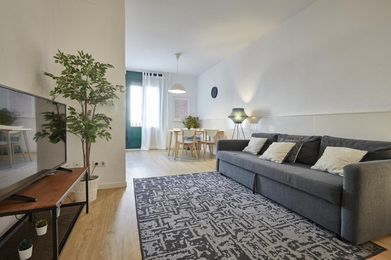 Bbarcelona Clot Apartments Экстерьер фото