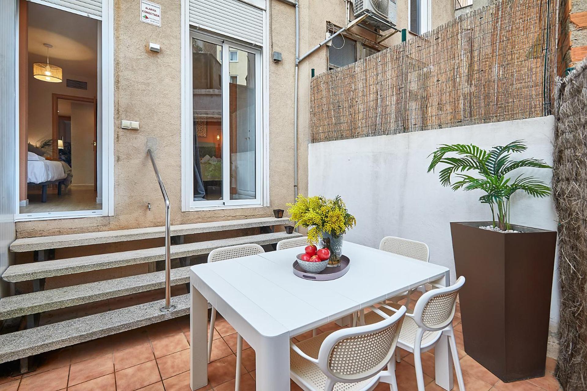 Bbarcelona Clot Apartments Экстерьер фото