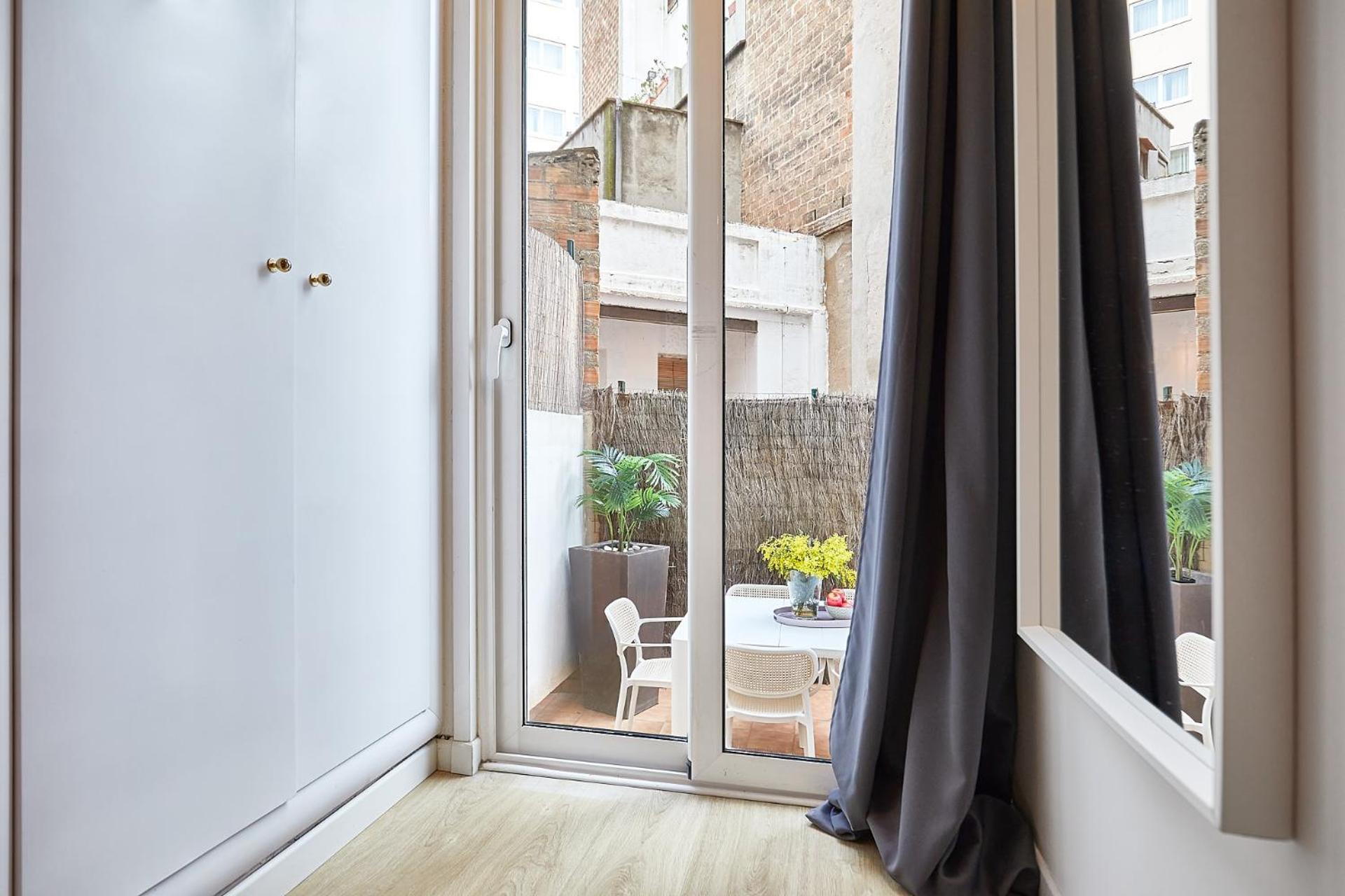 Bbarcelona Clot Apartments Экстерьер фото